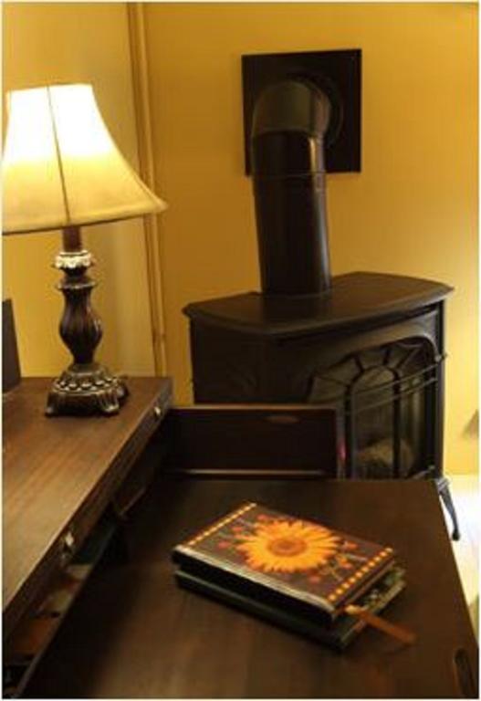 Munro House Bed And Breakfast Jonesville Oda fotoğraf