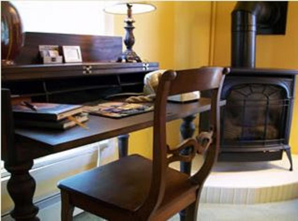 Munro House Bed And Breakfast Jonesville Oda fotoğraf